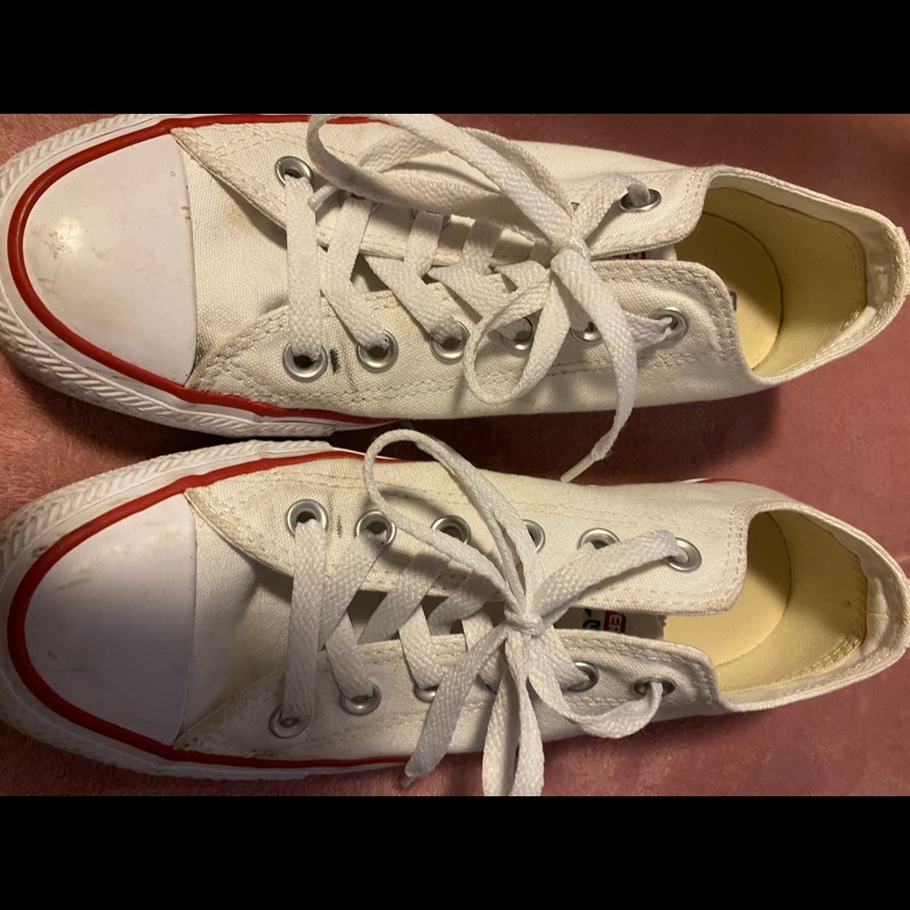 Gently used white converse all star sneakers 8.5